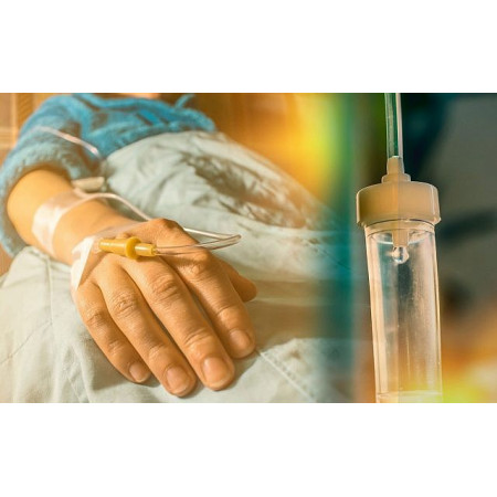 An illustrative image of a cancer patient and perfusion drip. (CIPhotos, iStock by Getty Images)